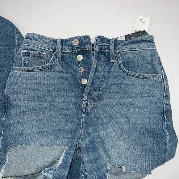 Hollister Women's Distressed Straight Leg Jeans - Blue - Size 24 - Picture 4 of 8